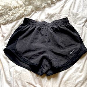 dark grey heathered girls nike dri-fit shorts